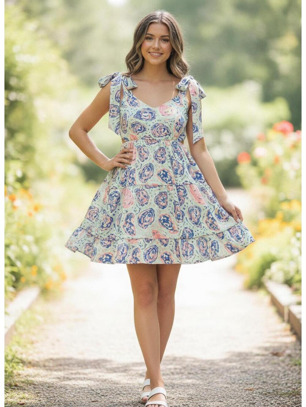 Simply Southern Dress, Large, Tie Shoulders, Elastic waist, Smocked Cutout Back